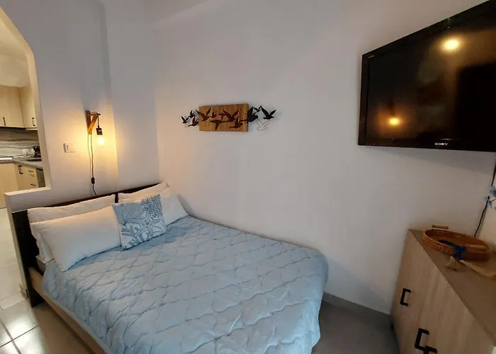 Arodo * Skiathos-Stadt